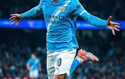 星空体育-德布劳内赛事官方发布爆冷新规，皇家马德里争议不断！的简单介绍