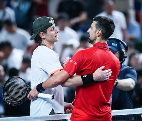 XINGKONG- 德约科维奇横扫黑马 