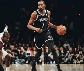 XINGKONG-包含杜兰特迎来二十赛季高光表现，IG球迷沸腾！的词条