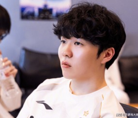 XINGKONG-Rookie在RNG比赛中高光表现，逆转引发热议！的简单介绍