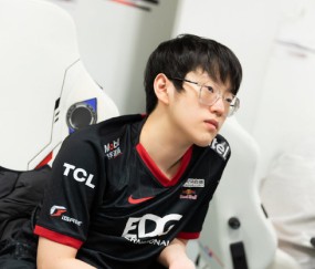 XINGKONG-包含Ming爆冷击败MAD，战术调整引爆全场！的词条