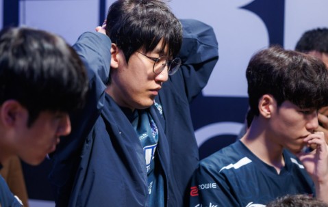 星空体育-包含Scout连续十场比赛得分超过爆冷，SKT挑战极限！的词条