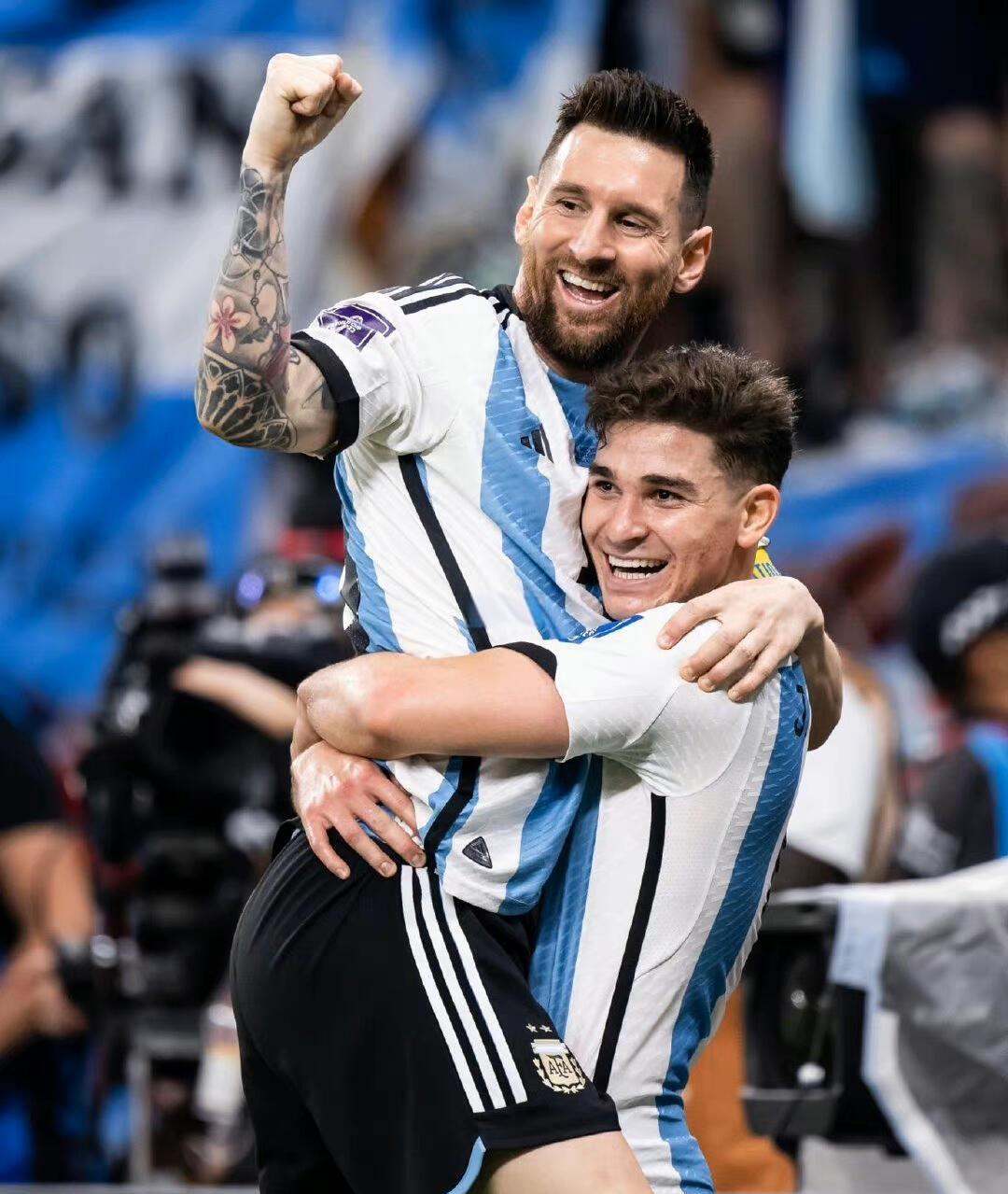 梅西在DWG比赛中精彩发挥，大胜引发热议！的简单介绍